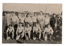 Vauvert Photo 10,5 X 15,5 équipe De Football Avec Noms Au Verso, Voir état - Deportes