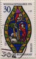 Berlin Poste Obl Yv:495 Mi:528 Weihnachtsmarke Vitrail De La Frauenkirche (TB Cachet Rond) - Used Stamps