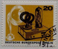 Berlin Poste Obl Yv:416 Mi:455 Appareil Radio (Beau Cachet Rond) - Usados