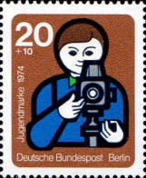 Berlin Poste N** Yv:430 Mi:468 Jugendmarke La Photo - Unused Stamps