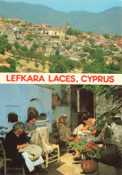 CHYPRE - Lefkara - Vue Sur Le Village - Broderie En Guipure - Animé - Colorisé - Carte Postale - Cipro