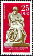 Rda Poste Obl Yv:1283 Mi:1604 Sowetisches Ehrenmal Berlin Treptow (Beau Cachet Rond) - Monumentos
