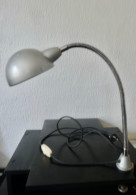 Ancienne Lampe D Atelier Ou De Bureau - Luminarie E Lampadari