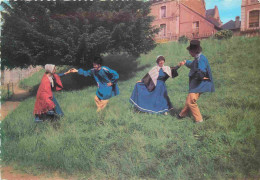 Folklore - Sarthe - La Gouline - Groupe Folklorique Sarthois Affilié à La C.N.G.F.F. - Invitation à La Danse - Carte Den - Costumes