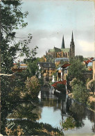 28 - Chartres - La Cathédrale Vue Du Pont Neuf - CPM - Voir Scans Recto-Verso - Chartres