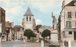 LAGNY Sur MARNE - CPSM : Place De L'Hôtel De Ville - Lagny Sur Marne