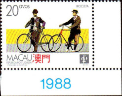 Macao Poste N** Yv: 567/570 Moyens De Transport Terrestres Coin De Feuille - Nuovi