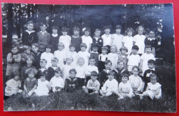 Carte Photo BASTOGNE Anime Groupe D Enfants Ecole - Bastogne