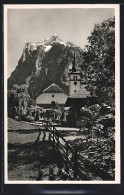 AK Grindelwald, Kirche Gegen Das Wetterhorn  - Grindelwald