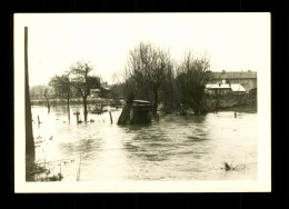 Photographie 76 Seine Maritime Gournay En Bray Crue De L ' Epte 1965 Inondations ( Format 9cm X 13cm ) - Orte