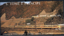 Saint-Thomas Et Prince - Train - Japon Natl. Classe 381 électrique - Eisenbahnen