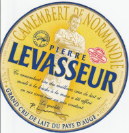 ETIQUETTE  DE  CAMEMBERT    LEVASSEUR      PAS D.AUGE - Käse