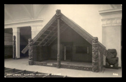 NOUVELLE-ZELANDE - AUCKLAND - WAR MEMORAIL MUSEUM - HOTUNUI MAORI MEETING HOUSE - Nuova Zelanda