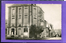 56  .LOCMINE   ,  Câfé  - Hôtel  De  La  Gare  .cpsm  9 X 14 . - Locmine