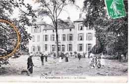 78 Yvelines CRESPIERES Le Chateau Très Animé Avec Jardinières Et Enfants - Altri & Non Classificati