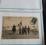 CPA  De Labruguière - Camp De Causse - Le Drapeau - Carte Très Animée - Cavalier, Militaires Et Porte Drapeau - Maniobras