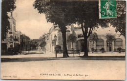 58 COSNE - La Place De La Gare. - Cosne Cours Sur Loire