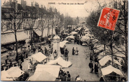 58 COSNE - La Place Un Jour De Marche. - Cosne Cours Sur Loire