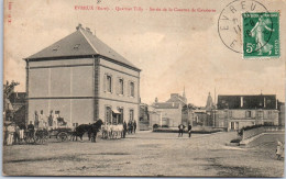 27 EVREUX - Quartier Tilly, Sortie De La Caserne De Cavalerie  - Evreux