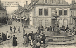 Fismes - Place Lamotte Et Rue De La Huchette - Marché Aux Légumes "animés" - Fismes