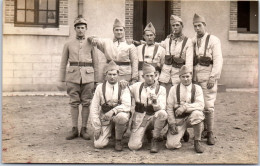 MILITARIA - CARTE PHOTO - Groupe De Militaires (95e) - Sonstige & Ohne Zuordnung