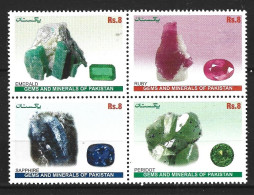 PAKISTAN. N°1328-31 De 2012. Gemmes/Minéraux. - Minerales