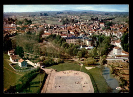 STADES - FOOTBALL - CHAROLLES (SAONE ET LOIRE) - Stadiums