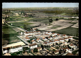 STADES - FOOTBALL - NOGARO-EN-ARMAGNAC (GERS) - Stadiums