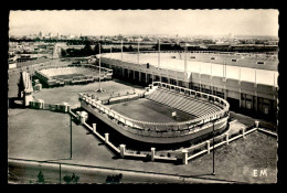 STADES - FOOTBALL - ALGERIE - ORAN - LE STADE MUNICIPAL FOUQUES-DUPARC - Stadi