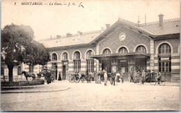 45 MONTARGIS -- La Gare, Facade. - Montargis