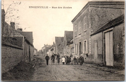 45 ENGENVILLE - Vue De La Rue Des Ecoles  - Sonstige & Ohne Zuordnung