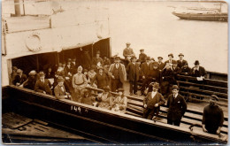 76 LE HAVRE - CARTE PHOTO - Groupe Sur Le Pont D'un Bateau  - Ohne Zuordnung