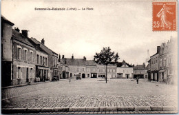 45 BEAUNE LA ROLANDE - Vue De La Place  - Beaune-la-Rolande