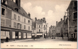 45 GIEN - Place Des Allies  - Gien