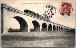 45 GIEN - Passage D'un Train Sur Le Viaduc  - Gien