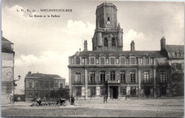 62 BOULOGNE SUR MER - La Mairie Et Le Beffroi. - Boulogne Sur Mer