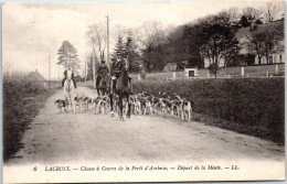 37 LACROIX - Chasse A Courre, Depart De La Meute - Other & Unclassified