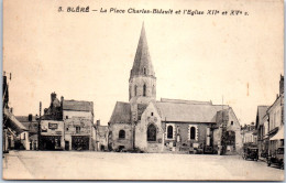 37 BLERE - La Place Charles Bidault Et L'eglise. - Bléré