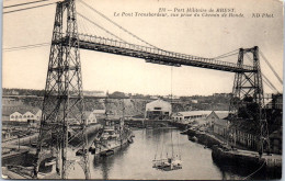 29 BREST - Transbordeur Depuis Le Chemin De Ronde. - Brest