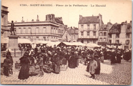 22 SAINT BRIEUC - Place De La Prefecture, Le Marche  - Saint-Brieuc