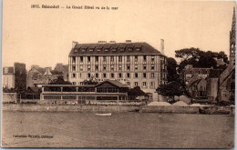 29 BENODET - Le Grand Hotel Vu De La Mer. - Bénodet