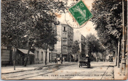 94 IVRY SUR SEINE - La Rue De Paris Au Petit Ivry  - Ivry Sur Seine