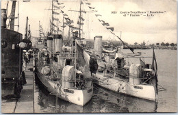 BATEAUX DE GUERRE  Contre Torpilleurs BRANLEBAS & FANION  - Guerre