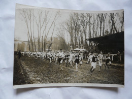 PHOTO ANCIENNE (13 X 17,5 Cm) : DEPART DU CROSS DE CHARTRES EN 1932 (LEGER - MARIAULT) - Photo Agence ROL - Sport