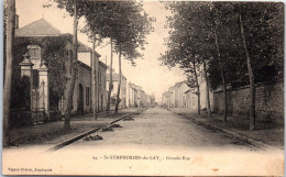 42 SAINT SYMPHORIEN DE LAY - La Grande Rue  - Other & Unclassified