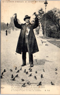 75001 PARIS - Les Tuileries, Charmeur D'oiseaux, Banquet Des Moineaux - Paris (01)