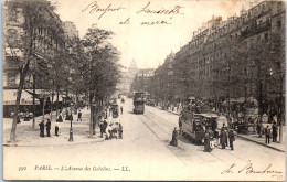 75013 PARIS - Vue D'ensemble De L'avenue Des Gobelins. - Arrondissement: 13