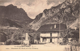 Passy * Le Col D'anterne Et Le Monument Aux Morts Sur La Place * Gorges De La Diosaz - Passy