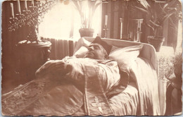 08 SAULT LES RETHEL - CARTE PHOTO  Postmortem Du Cure 11.04.1929 - Sonstige & Ohne Zuordnung