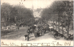 59 CAMBRAI - La Place Au Bois, Marche Du 24. - Cambrai